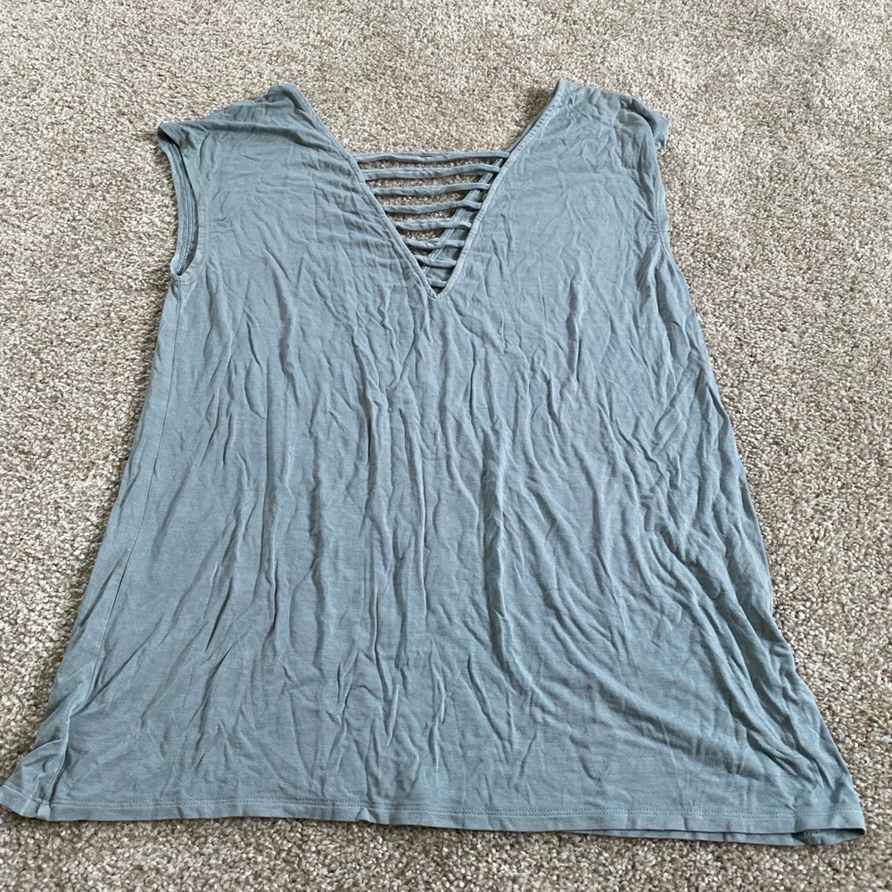Cute tank top/ t shirt